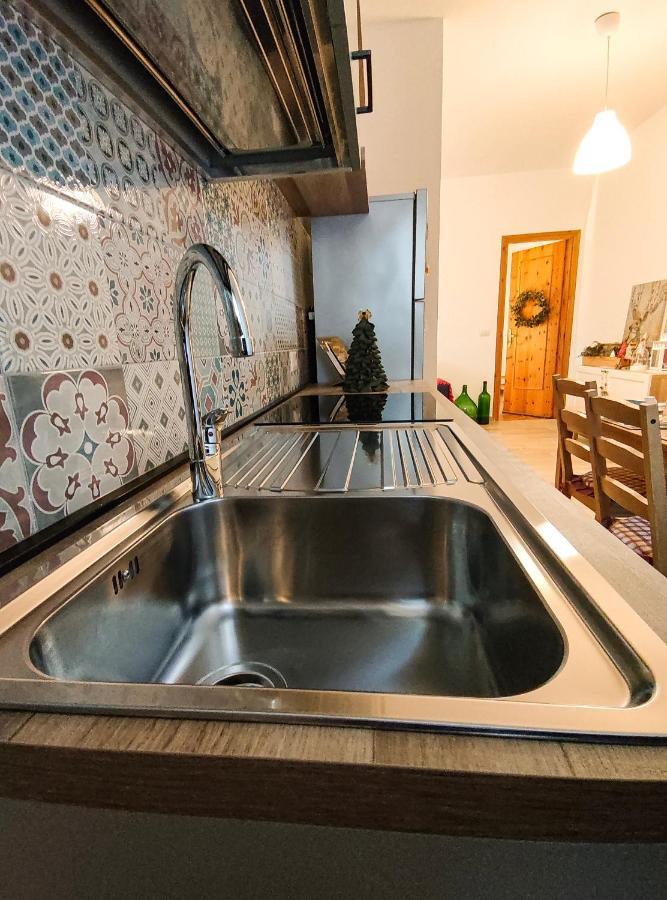B&B A Casa Di Carla Castelsaraceno Экстерьер фото