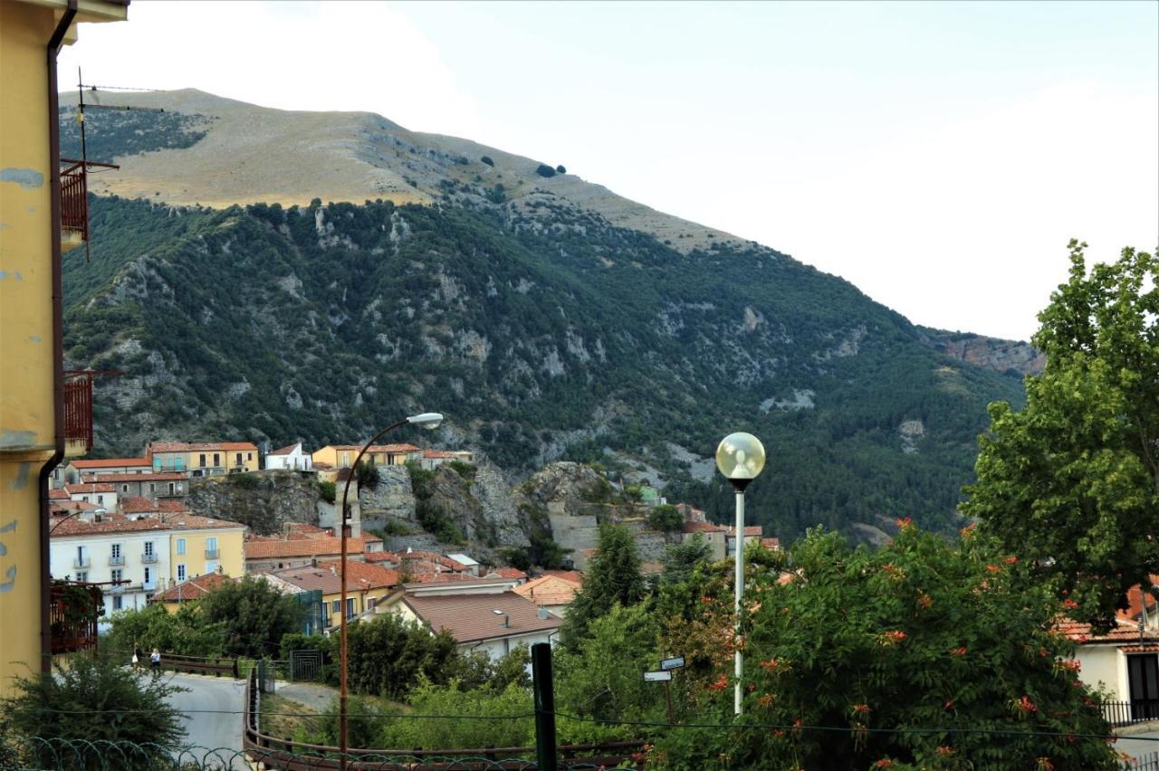 B&B A Casa Di Carla Castelsaraceno Экстерьер фото